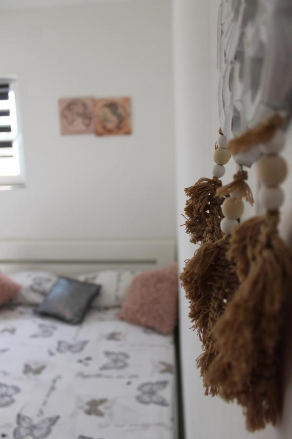Cozy Corners Apartman Nin Kültér fotó